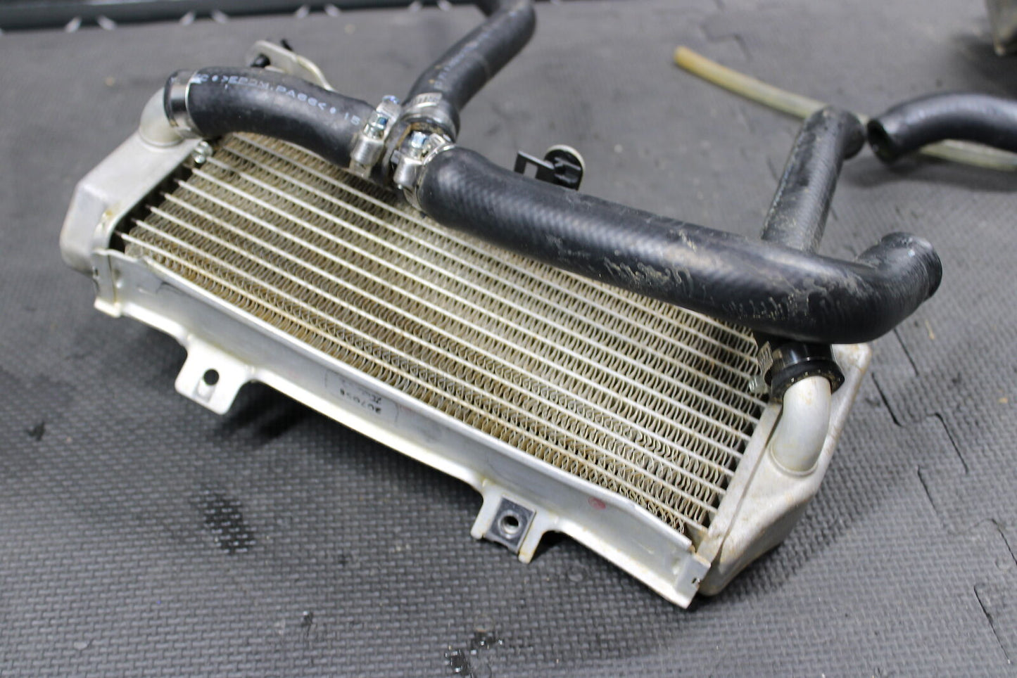 2016 HONDA CRF250R OEM ENGINE MOTOR COOLING COOLER RADIATOR 19100-KRN-A81