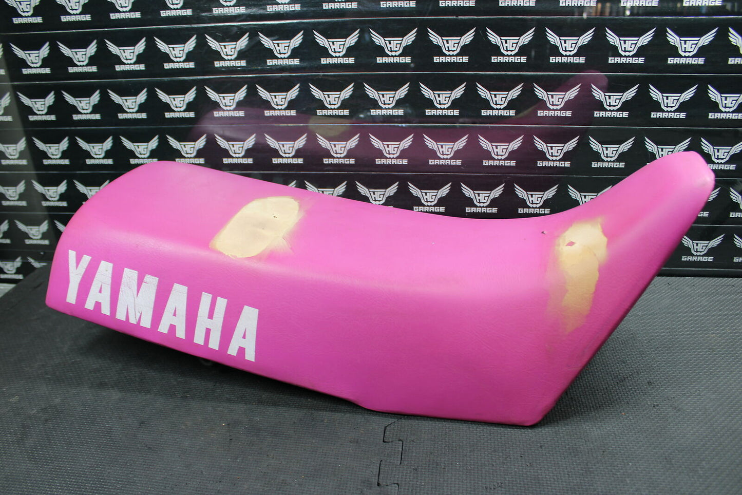 1991 1992 YAMAHA RT180 OEM PINK PURPLE SEAT SADDLE FOAM PAN 2TW-F4770-40-00