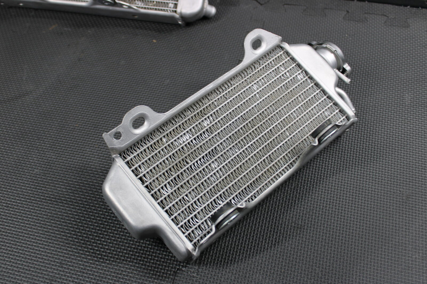 2013 SUZUKI RMZ250 OEM ENGINE MOTOR COOLING COOLER RADIATOR 17710-49H02