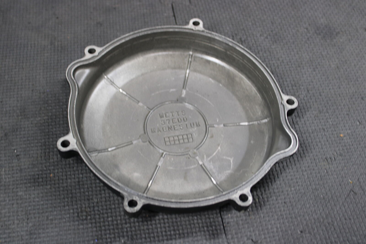 2001 SUZUKI 96-08 RM250 01-06 RM250Z ENGINE MOTOR SIDE CLUTCH COVER 11371-37F01