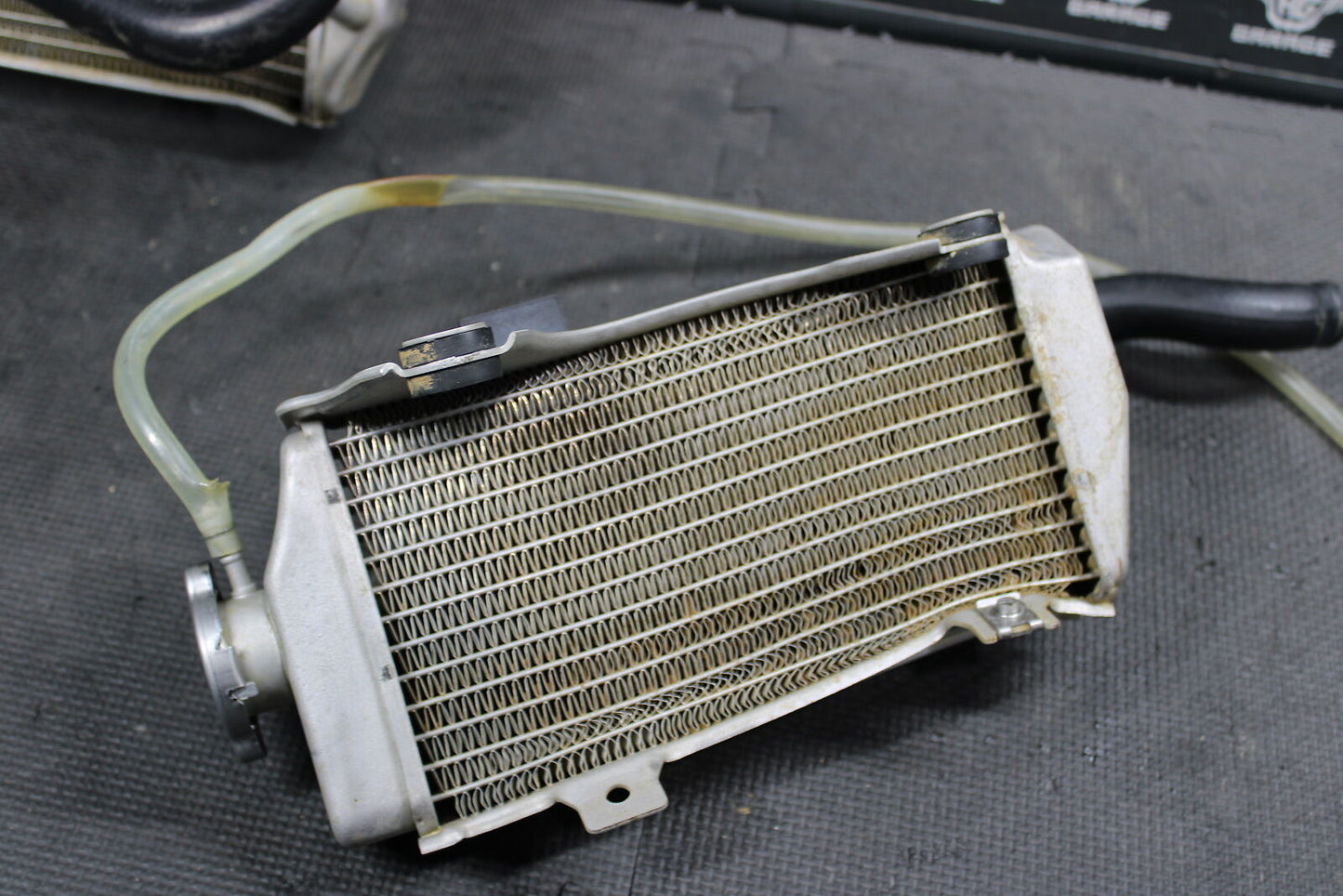 2016 HONDA CRF250R OEM ENGINE MOTOR COOLING COOLER RADIATOR 19100-KRN-A81